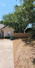 3705 Mandy Dr in Granbury, TX - Foto de edificio - Building Photo