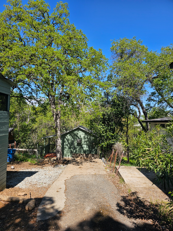 2512 Butte St in Redding, CA - Building Photo - Building Photo