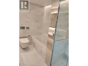 1408-1408 Robson St in Vancouver, BC - Building Photo - Building Photo