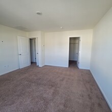 294 Korbel Ave in Merced, CA - Building Photo - Building Photo