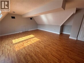 303 James St S in Hamilton, ON - Building Photo - Building Photo