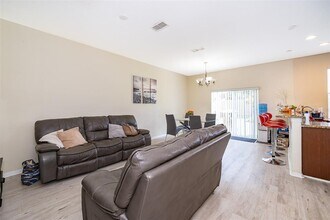 10733 Savannah Landing Cir in Orlando, FL - Building Photo - Building Photo