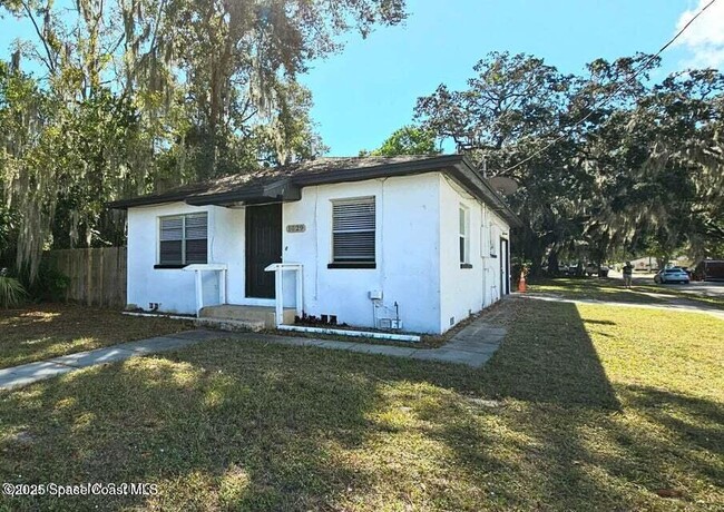 1029 Tropic St in Titusville, FL - Building Photo - Building Photo