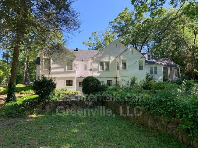 8861 Warren H Abernathy Hwy in Spartanburg, SC - Building Photo - Building Photo