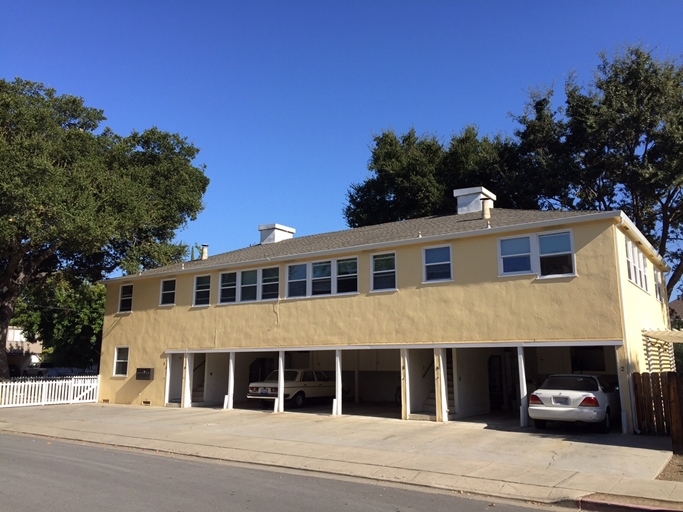 683 Live Oak Ave in Menlo Park, CA - Building Photo