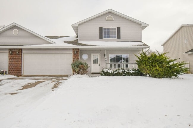 1602 S Campbell Trail