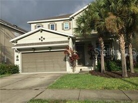 7711 W Shore Cir in Tampa, FL - Building Photo