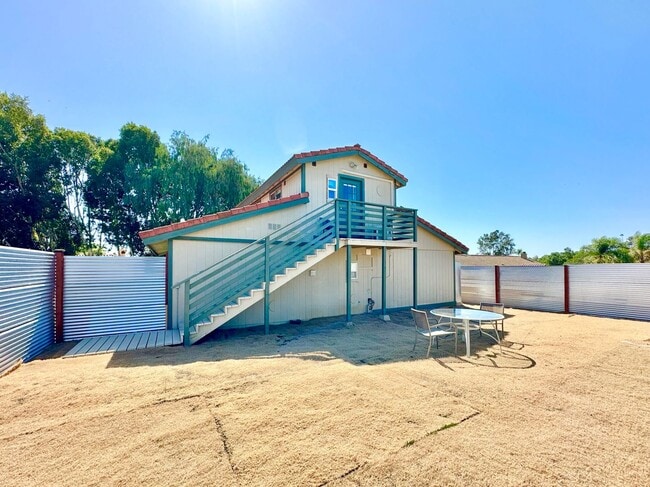 1092 Tanya Ln in Fallbrook, CA - Building Photo - Building Photo