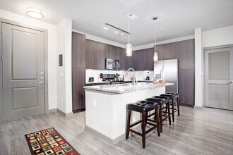 1905 Canterbury St in Houston, TX - Building Photo - Building Photo