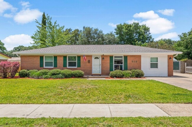 property at 512 23rd St