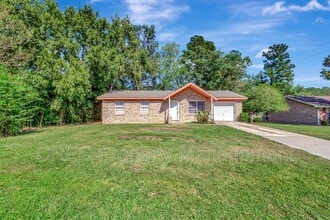 1200 Margaret Dr in Ladson, SC - Building Photo - Building Photo