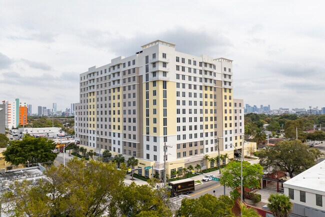 Mosaico in Miami, FL - Building Photo - Building Photo