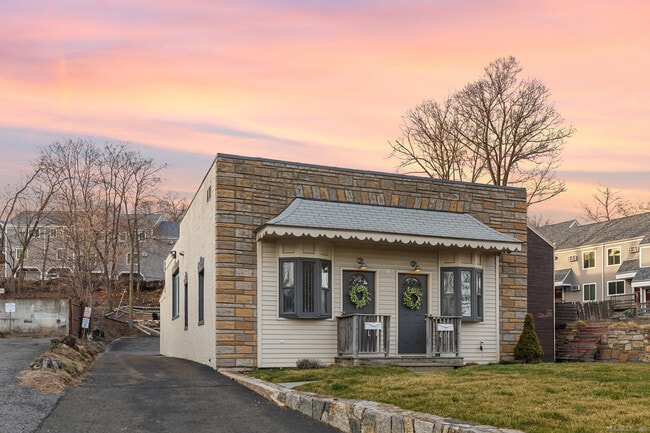 34 Dr Martin Luther King Jr Dr in Norwalk, CT - Building Photo - Building Photo