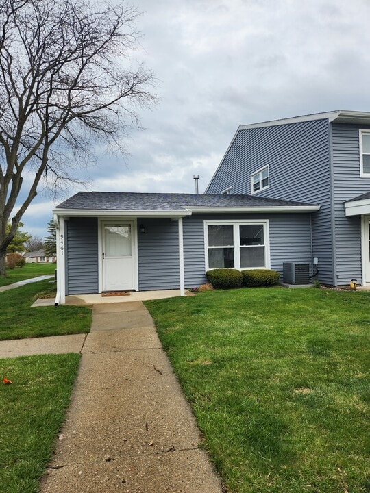 9461 Parkwood N in Davison, MI - Building Photo