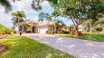 8533 Belfry Pl in Port St. Lucie, FL - Building Photo