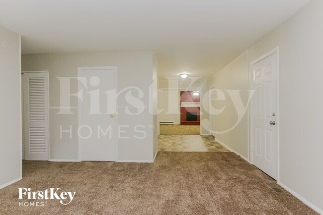 6902 Echo Ln in Indianapolis, IN - Building Photo - Building Photo