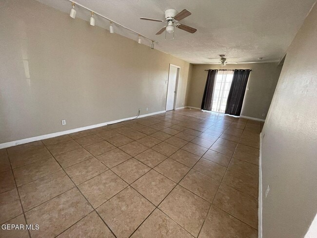7153 Date Tree Ln in El Paso, TX - Building Photo - Building Photo