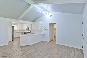 2510 Gilmer Ave in Abilene, TX - Building Photo - Building Photo