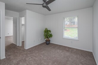 Landmark at Wynton Pointe in Nashville, TN - Building Photo - Interior Photo