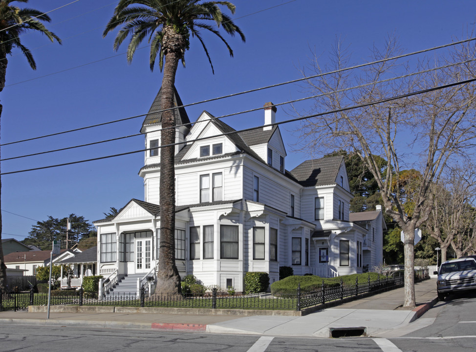 504-508 Van Buren St in Monterey, CA - Foto de edificio