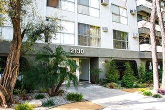 fai213 in Los Angeles, CA - Building Photo - Interior Photo