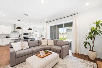 5378 Lake Virginia St in Winter Garden, FL - Building Photo - Building Photo