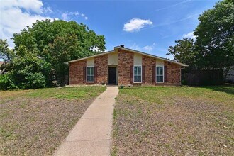 1805 Spanish Trail in Plano, TX - Building Photo - Building Photo