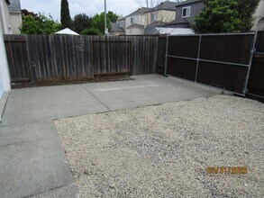 1470 Tammy Way in Santa Rosa, CA - Building Photo - Building Photo