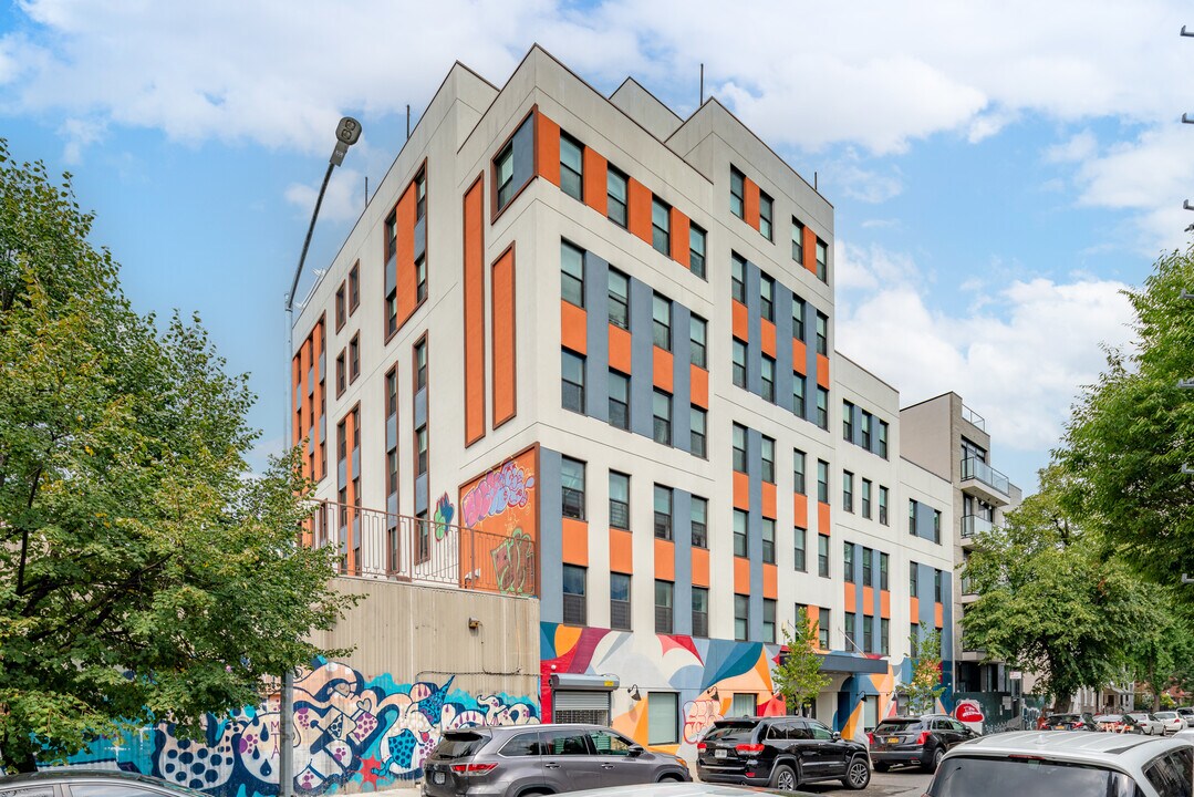 951 Mad in Brooklyn, NY - Building Photo