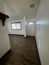 802-806 Queen Ave SE in Albany, OR - Building Photo - Building Photo