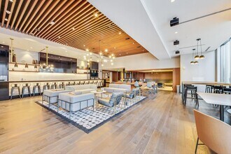 135 Seaport Blvd, Unit 532 in Boston, MA - Building Photo - Building Photo
