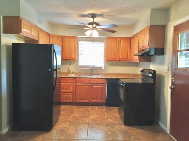 property at 2801 3rd Pl E