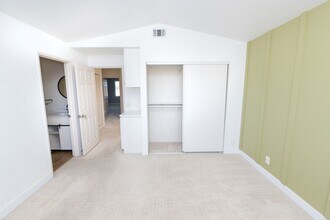 1350 Callejon Cervantes in Chula Vista, CA - Building Photo - Building Photo