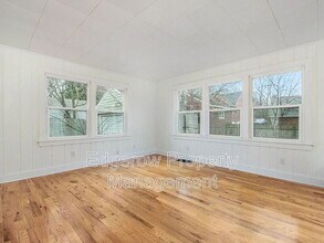 1644 Philadelphia Ave SE in Grand Rapids, MI - Building Photo - Building Photo