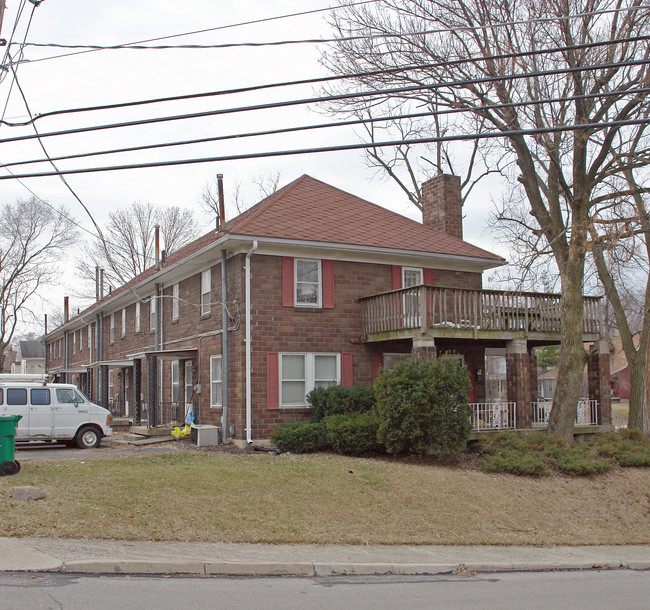 Brownstone Apartments in Dayton, OH - Building Photo - Building Photo