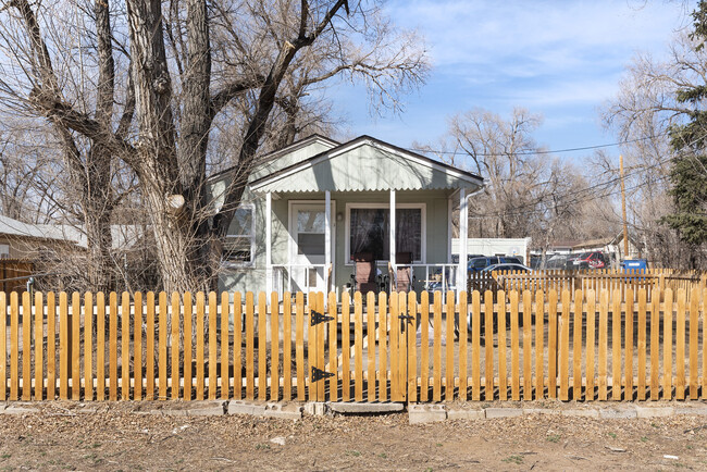 2512-2520 E Dale St in Colorado Springs, CO - Building Photo - Building Photo