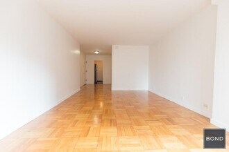 145 Fourth Avenue in New York, NY - Building Photo - Building Photo