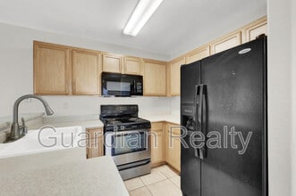 2974 Juniper Hills Blvd in Las Vegas, NV - Building Photo - Building Photo