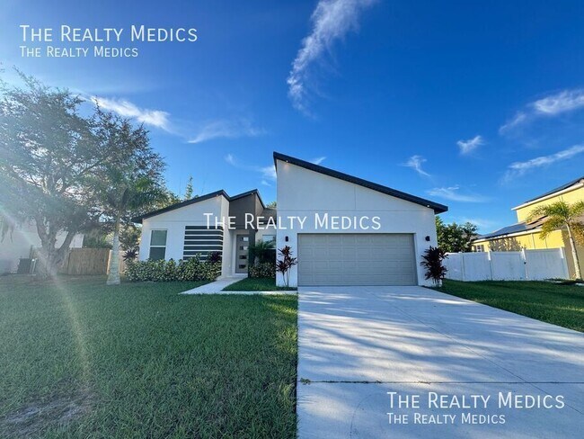 304 Big Sioux Ln in Kissimmee, FL - Building Photo - Building Photo