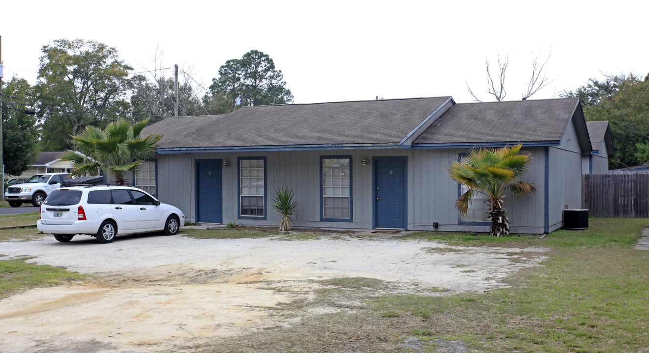 1201 Grace Ave in Panama City, FL - Foto de edificio