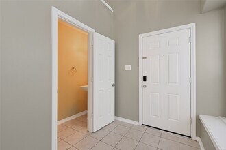 6127 Morningshire Ln in Houston, TX - Building Photo - Building Photo