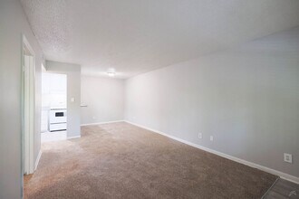 2213 Briarcliff Rd NE in Atlanta, GA - Building Photo - Building Photo