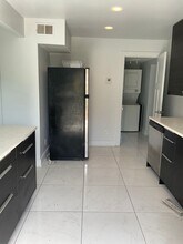 787 Berkeley Ave NW in Atlanta, GA - Building Photo - Building Photo
