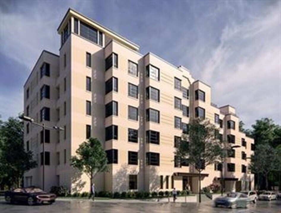 1650 Commonwealth Ave in Boston, MA - Building Photo