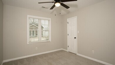 155 Lewis Ln in Madison, AL - Building Photo - Building Photo