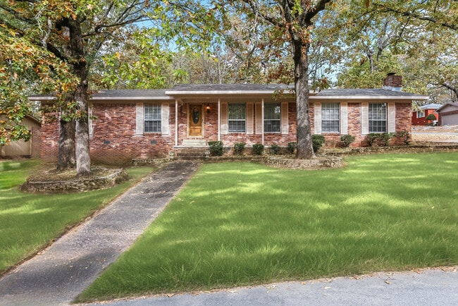 property at 6809 Comanche Dr