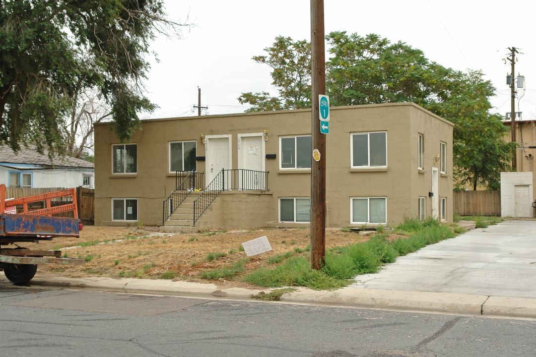 6948-6950 Cherry St in Commerce City, CO - Building Photo