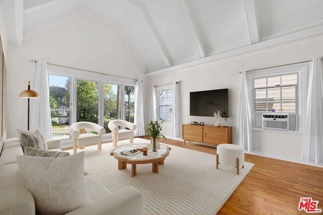 property at 2941 Motor Ave