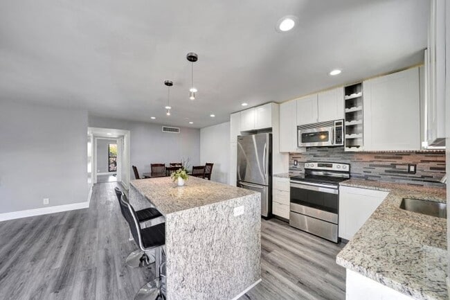 property at 516 Osprey Dr