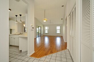 840 Ridge Lake Dr in Melbourne, FL - Building Photo - Building Photo